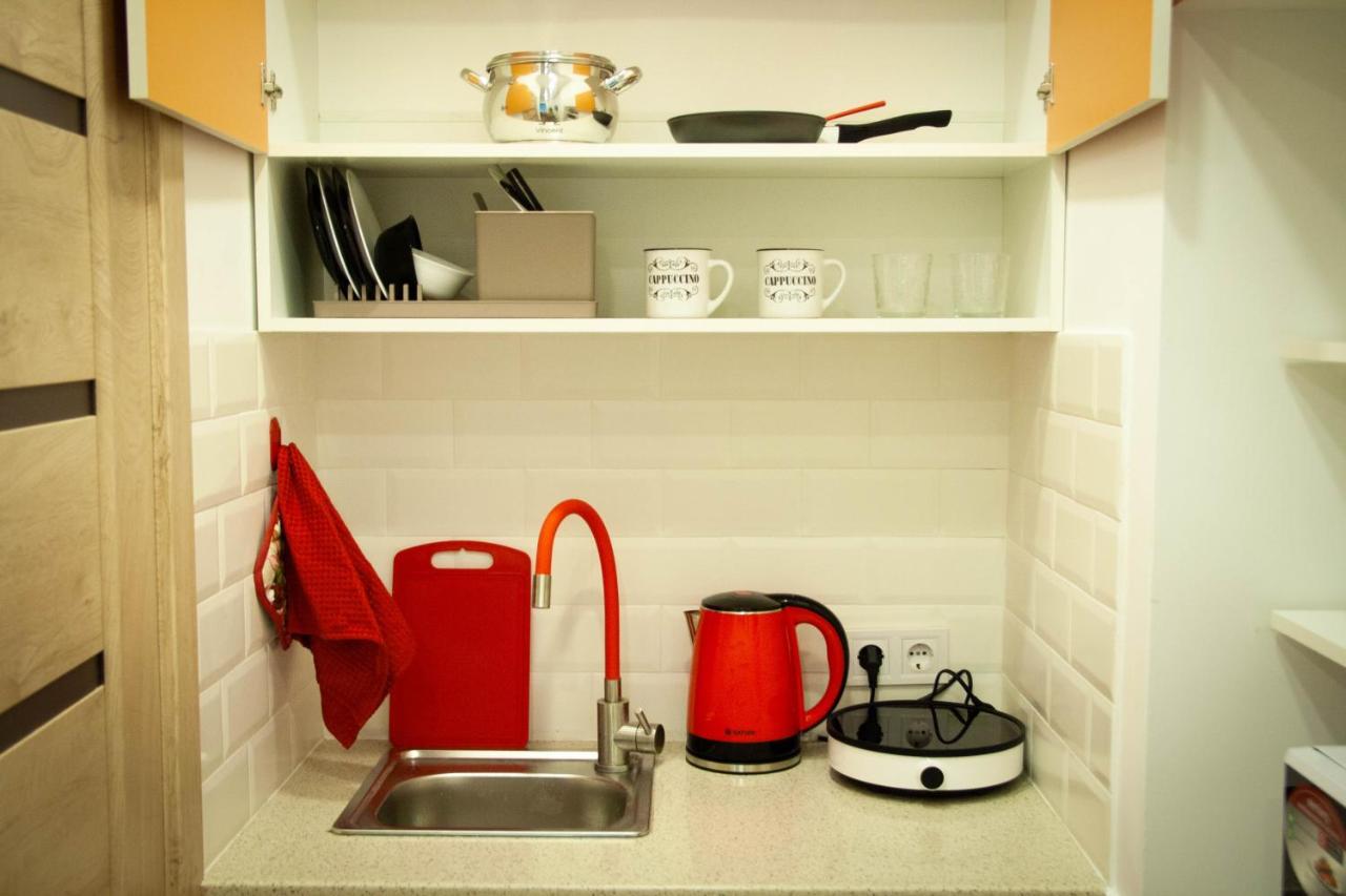 Світло Цілодобово Apartments In The City Center Lviv Eksteriør bilde