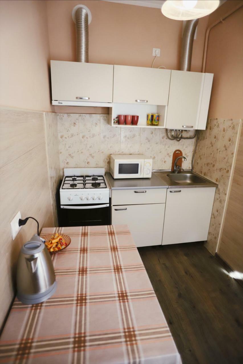 Світло Цілодобово Apartments In The City Center Lviv Eksteriør bilde